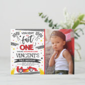 Snel Een 1e Verjaardagsfeestje Rode Race Auto Snel Kaart (Staand voorkant)