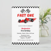Snel een auto race jongen eerste verjaardagsfeest kaart (Staand voorkant)