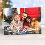 Snel kerstcadeauscript foto feestdagen kaart<br><div class="desc">De gevouwen kerstfotokaart biedt een elegant wit "Merry Kerstmis"-overlay met aangepaste tekst die kan worden gepersonaliseerd met jouw naam(en),  het jaar en een favoriete landschapsstijlfoto. De binnenkant van de kaart omvat extra teksten die met een douanebericht kunnen worden gepersonaliseerd. Foto: Sunbeam Fotografie www.facebook.com/SunbeamPhotography</div>