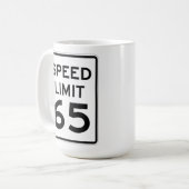 Snelheidslimiet 65 MPH-teken Koffiemok (Voorkant links)