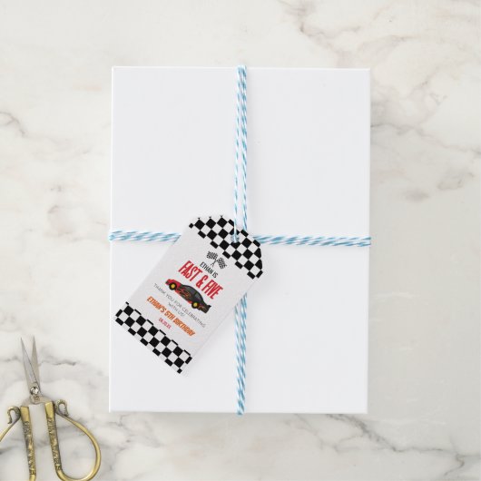 Snelle & Vijf Rode Vlam Race Auto 5e Verjaardagsfe Cadeaulabel (Met Touw)