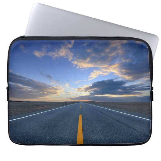 Snelweg op zondag laptop sleeve (Voorkant)