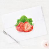 Snijd aardbeien met blad ronde sticker (Envelop)