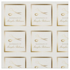 Snijden en naaien | Witte en goudschaar die door Stof