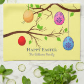 Snijden van paaseieren, lentevertakkingen theedoek (Gevouwen)