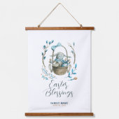 Snijder Bunny in een mandje, aangepaste tekst Hangend Wandkleed (Voorkant)