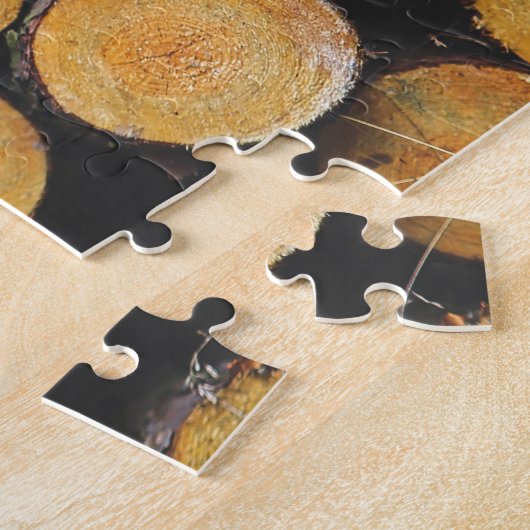 Snijstack van boomstammen, vers legpuzzel (Zijkant)
