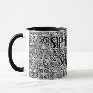 Snip in de schaduw van koffie mok