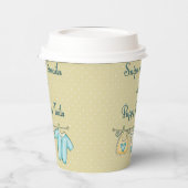 Snippers, spijkers en spijkers, babykleding, lijn papieren bekers (Links)