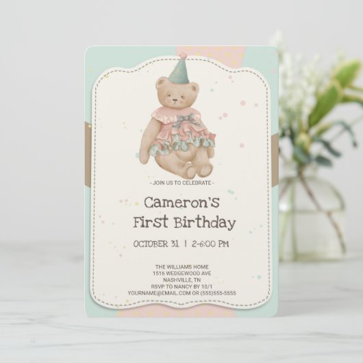 Snoep Cute Beer First Birthday Uitnodiging (Staand voorkant)