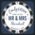 Snoep & Kisses van de New Mr en Mrs Navy Poker Vierkante Sticker<br><div class="desc">Iets lief voor je gasten met ronde badge als een pokerchip,  Las Vegas stijl branding. Volledig editable kleuren nu om voor uw gebeurtenis aan te passen.</div>