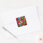 Snoep met kleurrijke vlekken vierkante sticker (Envelop)