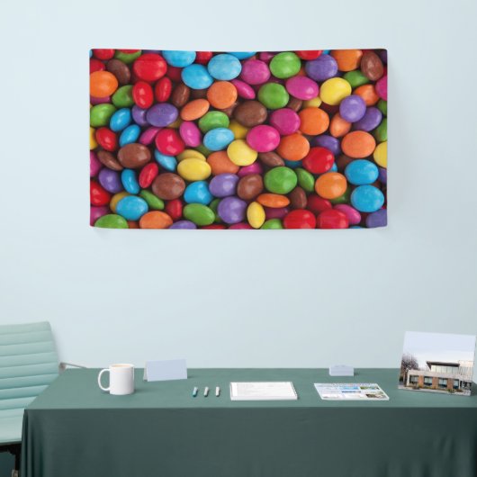 snoep voor chocolade met een gekleurde zwarte rege spandoek (Beurs)