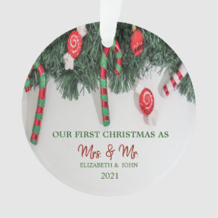 Snoep voor pijnboomvertakkingen, ons eerste kerstf ornament