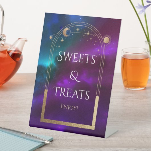 Snoepjes & Beats Kosmische Paarse Zon Maan Bruilof Reclamebord Met Voetstuk (Insitu)