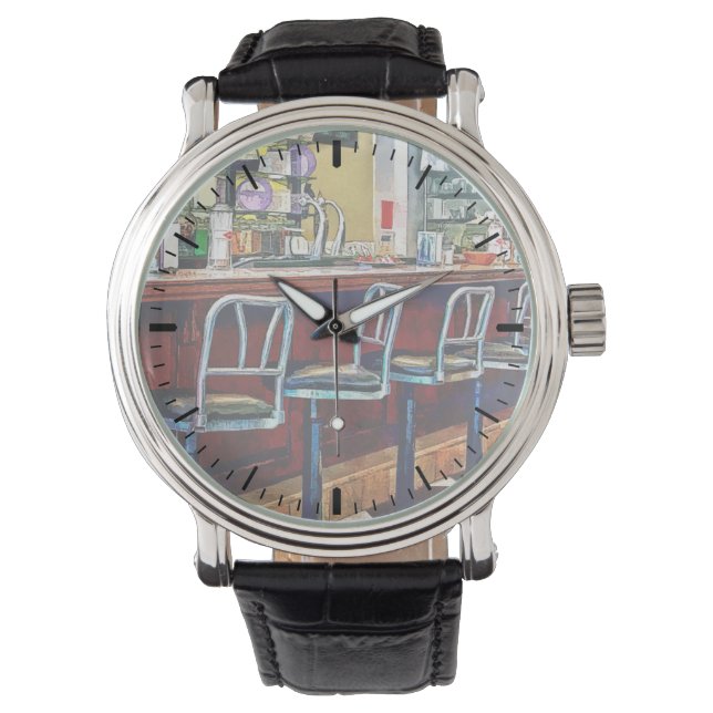 Snoepwinkel Met Frisdrankfontein Horloge (Voorkant)