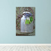 snoerdruiven in antiek blik canvas afdruk (Insitu (Houten vloer))