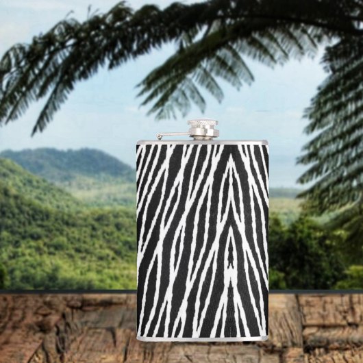 Snoeren van Asphalt Heupfles