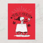 Snoopy and Woodstock - Merry & Bright Briefkaart<br><div class="desc">Bekijk deze "Merry & Bright"-afbeelding met Snoopy bovenop zijn doghouse met Woodstock die vooraan vliegt,  zoals de Kerstman en zijn rendier.</div>