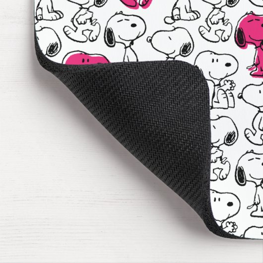 Snoopy Black & Magenta Pattern Muismat (Hoek)