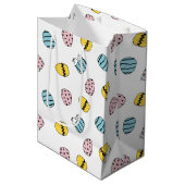 Snoopy Easter Egg Pattern Medium Cadeauzakje (Voorkant Gekanteld)