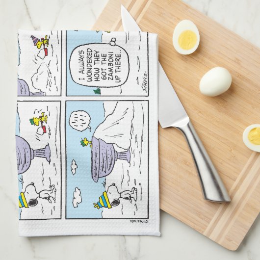 Snoopy en de Zamboni bemanning Theedoek (Quarter Fold)