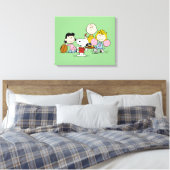 Snoopy en het Football Gang Play Canvas Afdruk (Insitu (Slaapkamer))