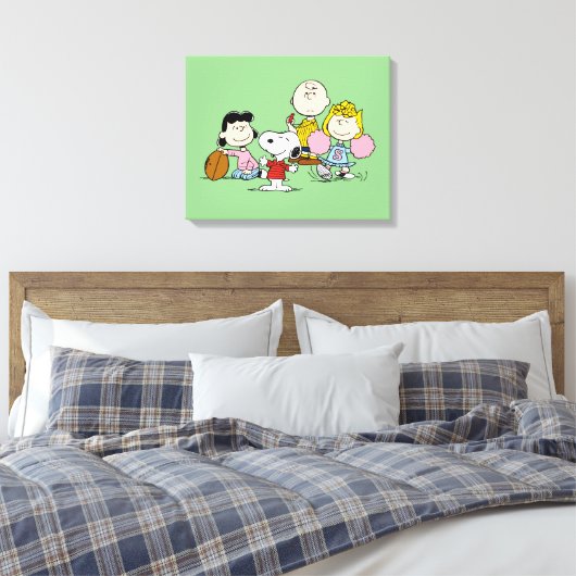 Snoopy en het Football Gang Play Canvas Afdruk (Insitu (Slaapkamer))
