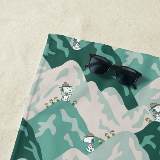 Snoopy Great Outdoor Pattern Strandlaken (In situ)