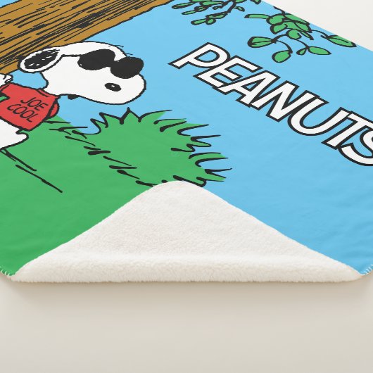 Snoopy "Joe Cool" Standing Sherpa Deken (3/4)