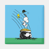 Snoopy Jumping in Pot of Gold Magneet (Voorkant)