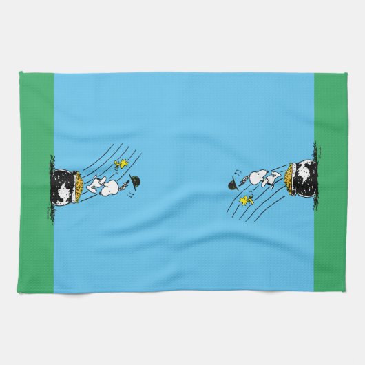 Snoopy Jumping in Pot of Gold Theedoek (Horizontaal)