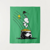 Snoopy Jumping in Pot of Gold Wandkleed (Voorkant)