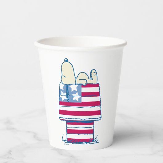 Snoopy op 4 juli Dog House Papieren Bekers (Voorkant)