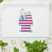 Snoopy op 4 juli Dog House Theedoek (Gevouwen)