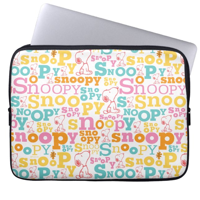 Snoopy Pastel Text Pattern Laptop Sleeve (Voorkant)