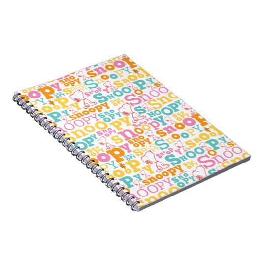 Snoopy Pastel Text Pattern Notitieboek (Rechterzijde)