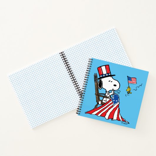 Snoopy Sewing 4 juli vlag Notitieboek (Binnen)