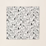Snoopy Smile Giggle Laugh Pattern Sjaal<br><div class="desc">Take a look at this super cute design featuring Snoopy fun various poses.</div>