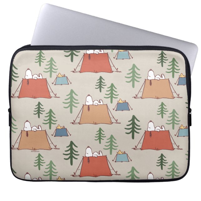 Snoopy & Woodstock Go Camping Pattern Laptop Sleeve (Voorkant)