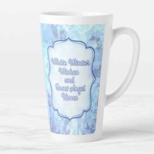 Snow Angel Kisses – Whimsical Winter Greeting Card Latte Mok (Rechts)