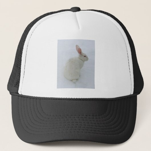 Snow Bunny Trucker Pet (Voorkant)