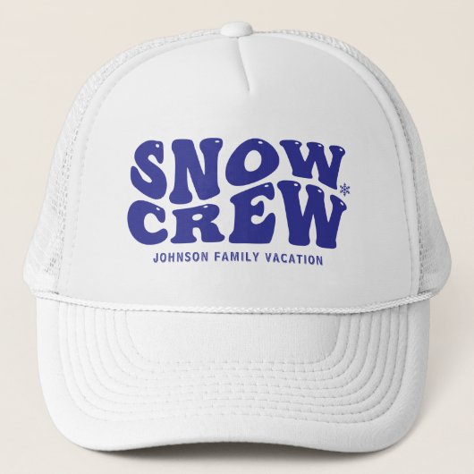 Snow Crew Winter Family Vacation Trip Blue Trucker Pet (Voorkant)