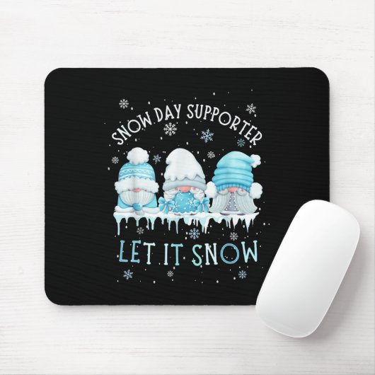 Snow Day Suprter Let It Snow Cute Blue Gnome Xmas  Muismat (Met muis)