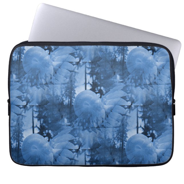 Snow flowers..... laptop sleeve (Voorkant)