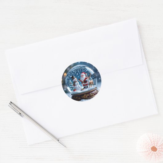 Snow globe with Santa and Reindeer Ronde Sticker (Envelop)