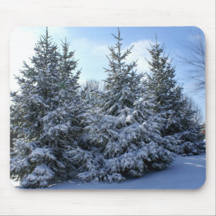 Snow Laden Evergreen Grouping Muismat