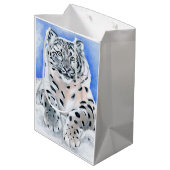 Snow Leopard Medium Cadeauzakje (Achterkant Gekanteld)