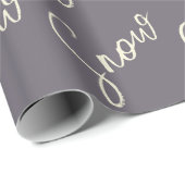 Snow script sugarplum purple butter cream elegant cadeaupapier (Rol Hoek)