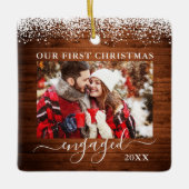 Snow Top Wood Ons eerste kerstcadeaufoto Keramisch Ornament (Voorkant)